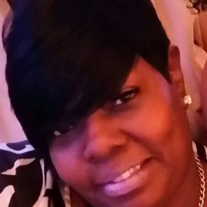 Meet your Posher, Aisha